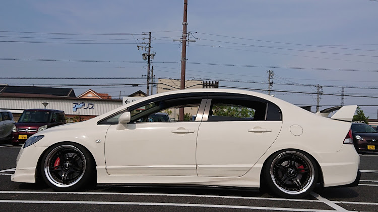 シビックタイプRの326power・チャラバネ・バネ交換・バネレート変更・真横同盟に関するカスタム事例の投稿画像2枚目