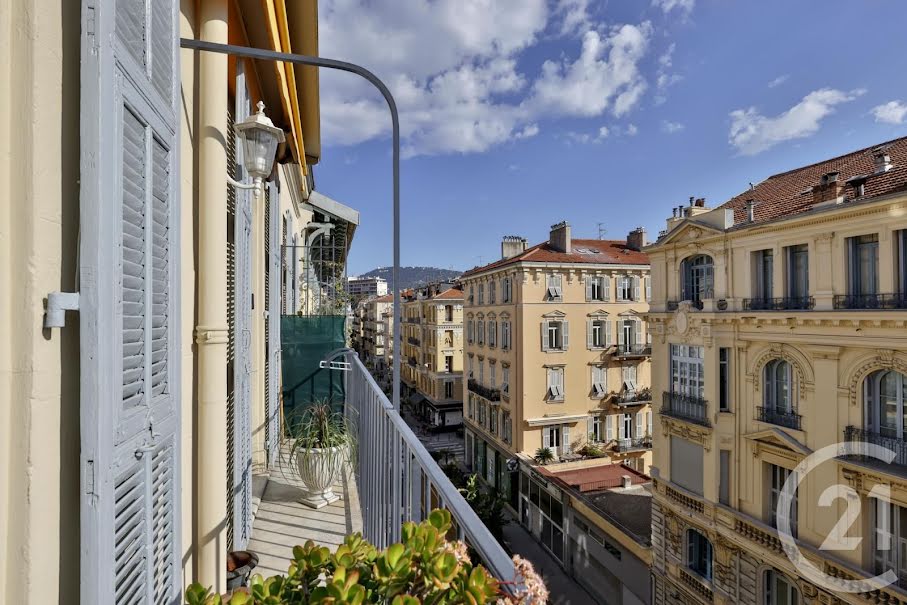 Vente appartement 4 pièces 61.87 m² à Nice (06000), 399 000 €