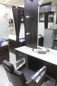 Lee's Salon photo 3