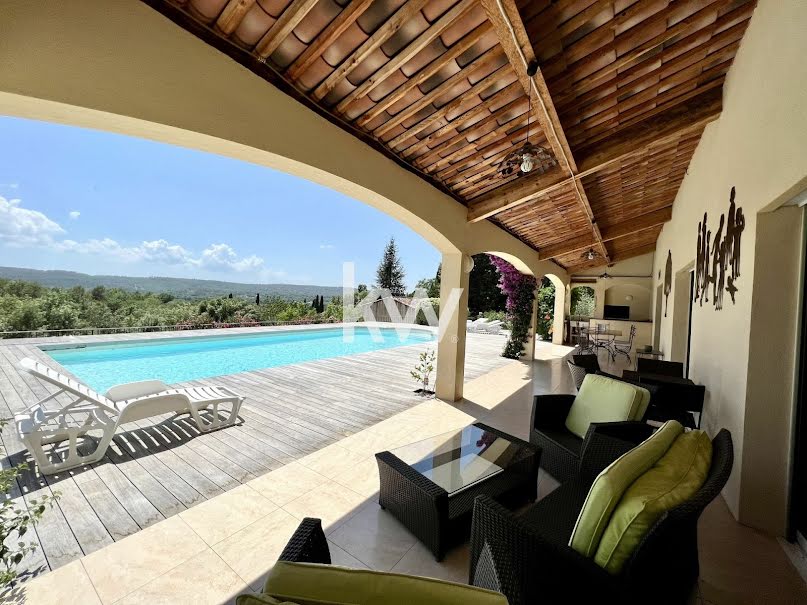 Vente villa 8 pièces 239 m² à Montauroux (83440), 1 098 000 €