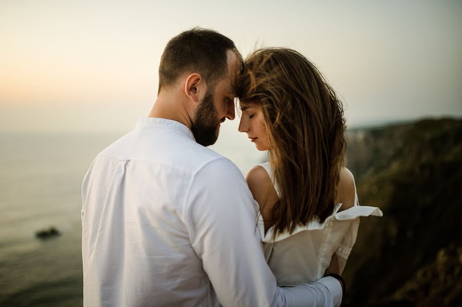 Fotógrafo de casamento Vladimir Brynzar (andrenikita). Foto de 1 de agosto 2018