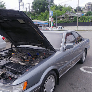 レパード UF31