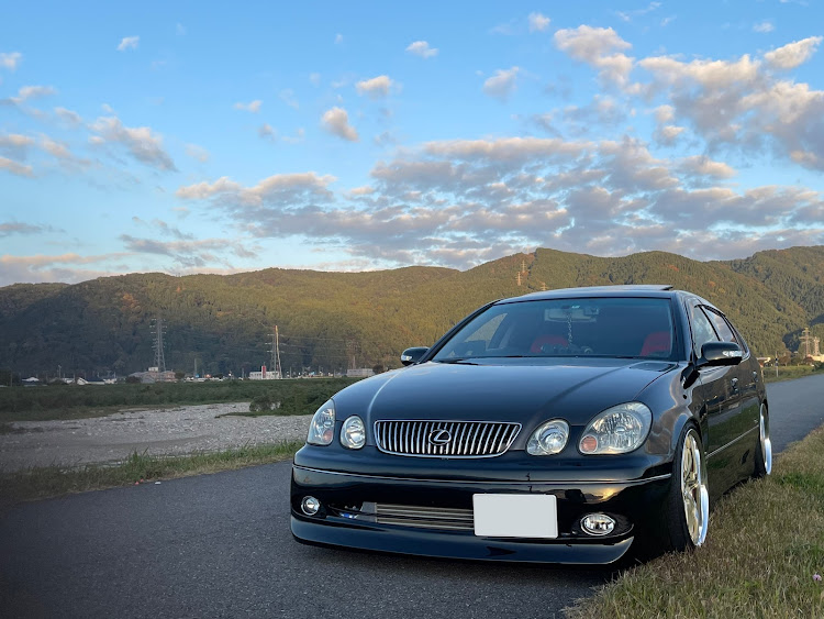 ロードスターのアリスト JZS161・みんなのエンジンルーム見てみたい・エンジンルーム・蟹の季節到来・低いようで低くない、もっと下げたい高さに関するカスタム事例の投稿画像3枚目