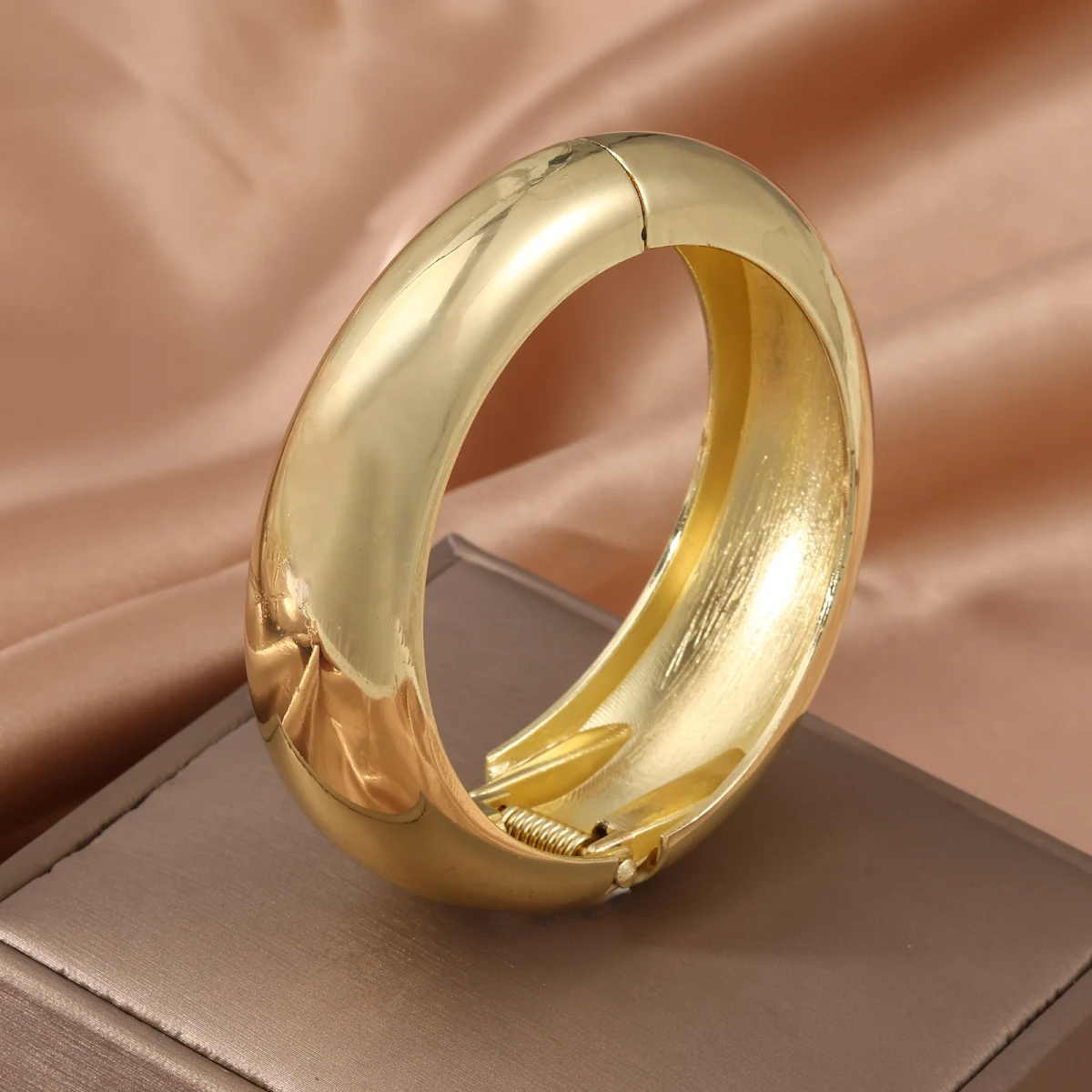 images slider number - 4