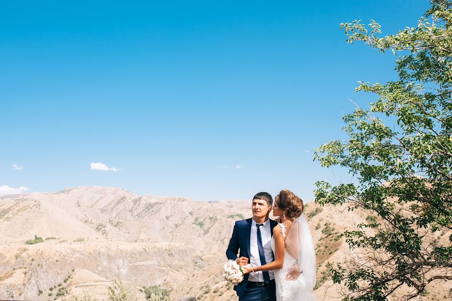 Wedding photographer Pavel Knyazev (pavelphoto). Photo of 30 January 2016