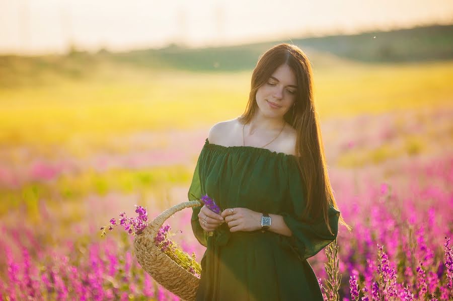 Wedding photographer Sveta Sukhoverkhova (svetasu). Photo of 29 July 2017