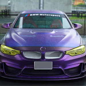 M4 クーペ