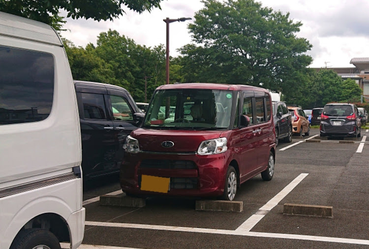レガシィツーリングワゴンのシフォン・公園・散歩・犬に関するカスタム事例の投稿画像2枚目