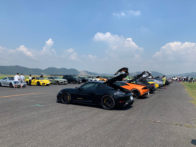6シリーズ グランクーペのF06・KHCミーティング・ホイール交換・WALDバルカスに関するカスタム事例の投稿画像3枚目