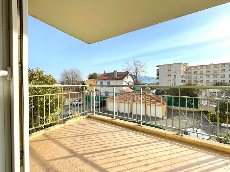 Vente appartement 2 pièces 32.56 m² à Aubagne (13400), 149 000 €