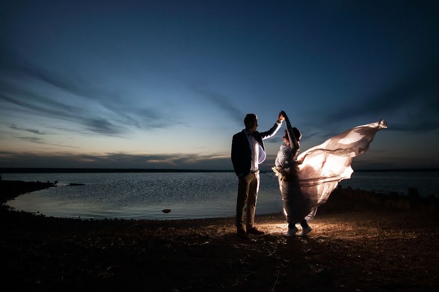 Svatební fotograf Artem Gnatenko (gnat). Fotografie z 16.ledna 2019