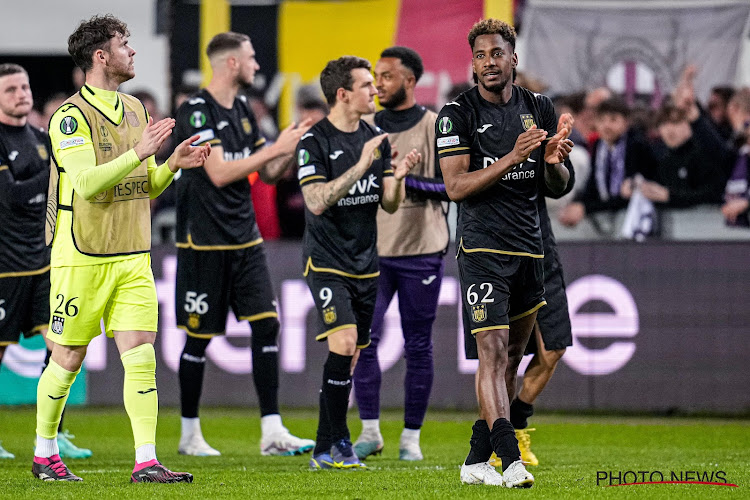 L'hommage surprenant reçu par Anderlecht après la victoire contre l'AZ