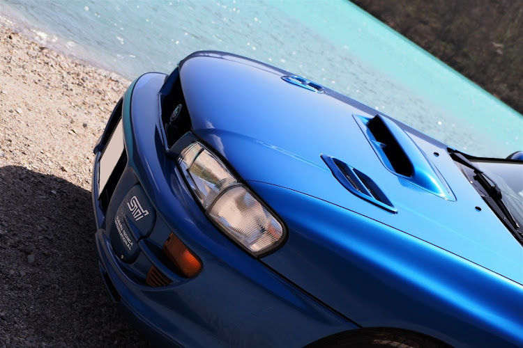 インプレッサ WRX STIのドライブ・ひとりドライブ・潟沼・青い海に関するカスタム事例の投稿画像4枚目