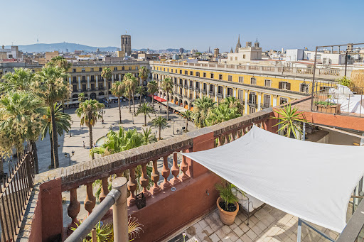 Apartment with terrace 1