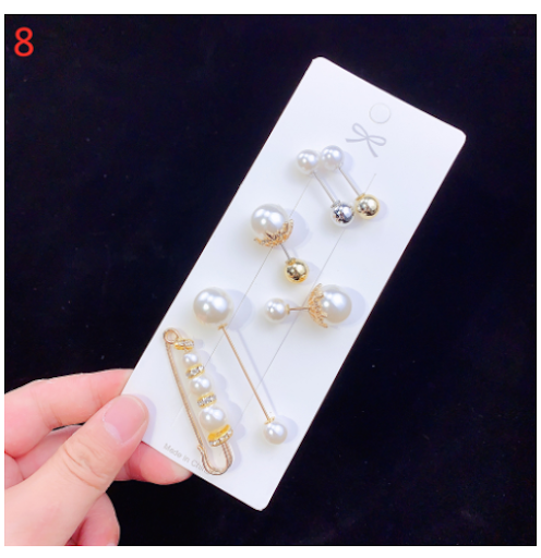 Title 15, Brooch Pin for Overalls, Waist Opening with Pea...