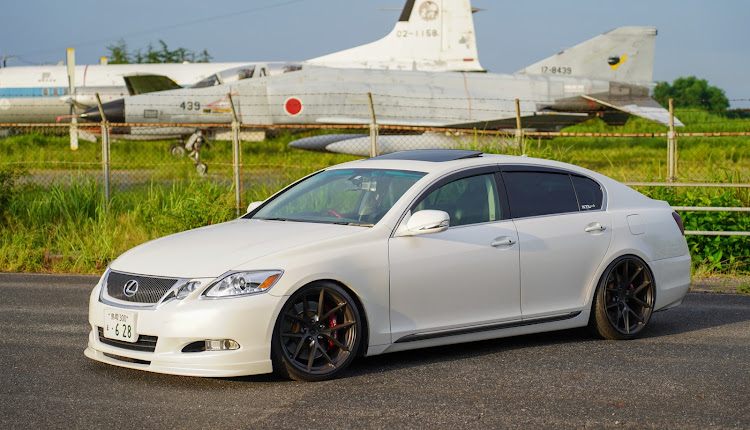 GSのみんなでつくろうホイール図鑑・AodhanWheels・GS350に関するカスタム事例の投稿画像1枚目