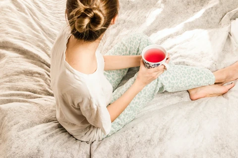 1. ถ้าอยากตื่นมาแล้วสวย ควรงดชา, กาแฟ ก่อนนอน