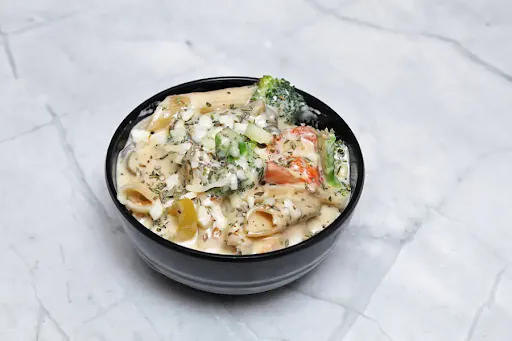 White Sauce Pasta