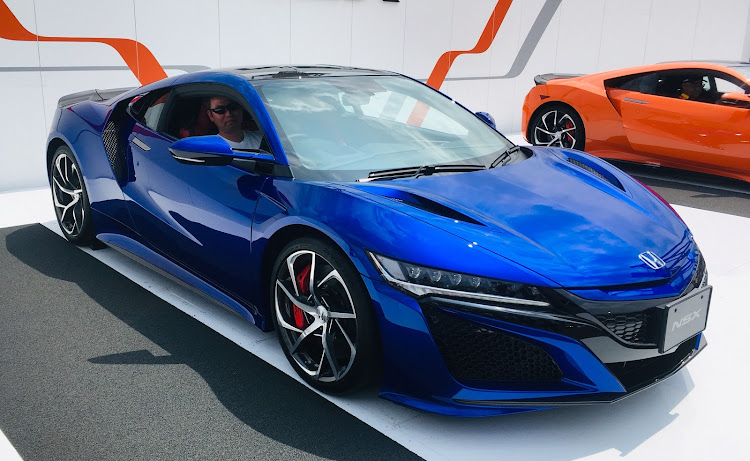 ランドクルーザープラドのツインリンクもてぎ・スーパーフォーミュラ・第1パドック・ガナドール絶好調に関するカスタム事例の投稿画像6枚目