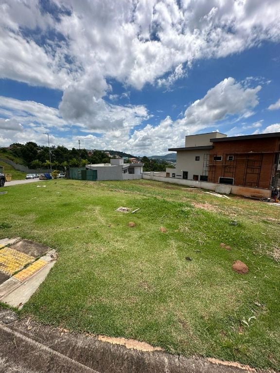 Terrenos à venda Residencial Burle Marx