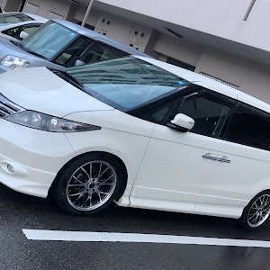 エリシオン RR1