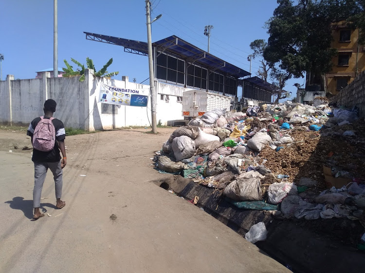 Garbage outside Uwanja wa Mbuzi stadium