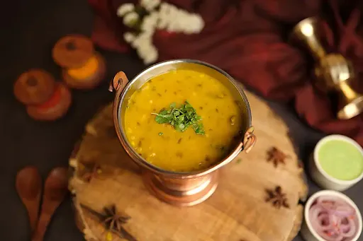 Dal Tadka (Yellow)