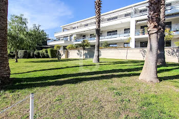 appartement à Juan les pins (06)