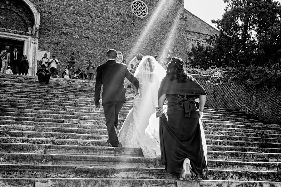 Wedding photographer Paolo Giovannini (annabellafoto). Photo of 21 February 2017