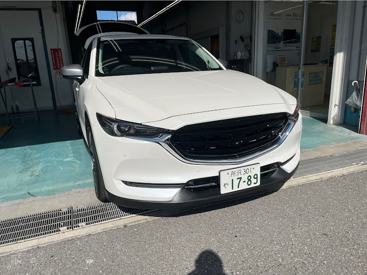 CX-5のcx-5 KF・25T・アドミレイション・グリル交換に関するカスタム事例の投稿画像1枚目
