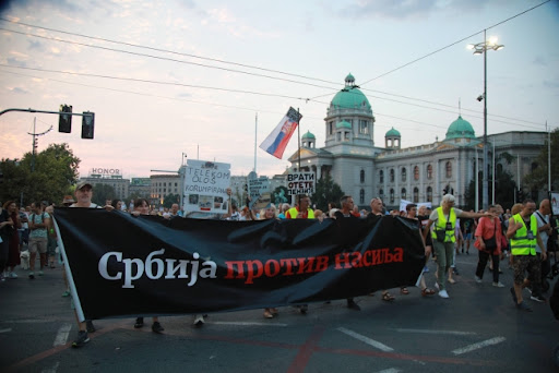 Protest 'Srbija protiv nasilja' završen na Trgu Nikole Pašića ispred REM-a