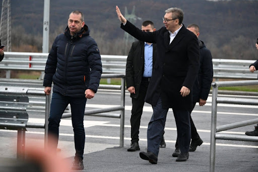 Kreni - Promeni: Građani prijavljuju pritiske da prisustvuju skupovima SNS-a