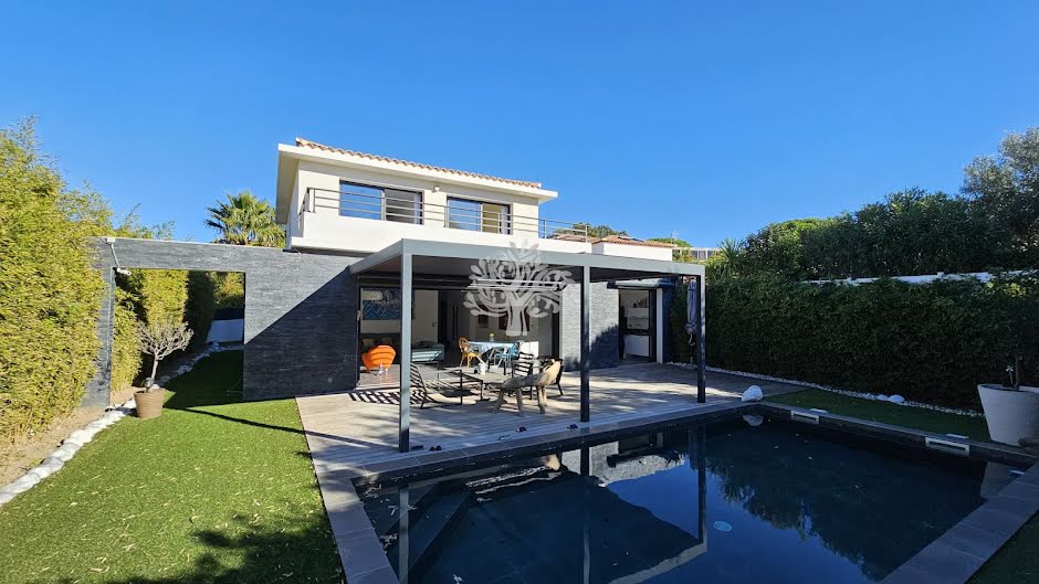 Vente maison 4 pièces 161 m² à Sanary-sur-Mer (83110), 1 680 000 €