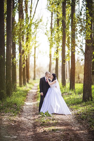 Wedding photographer Aleksandra Ermilina (sandra1605). Photo of 5 May 2017