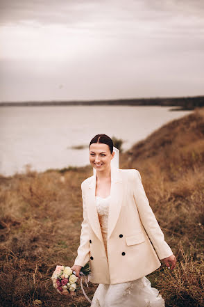 Wedding photographer Elena Bogdanova (bogdan). Photo of 28 December 2021