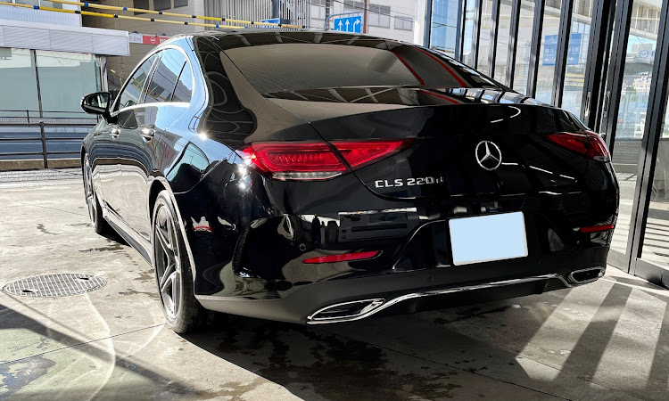 CLSクーペの洗車・CLS 220d・あけましておめでとうございます・今年もよろしくお願いしますに関するカスタム事例の投稿画像1枚目