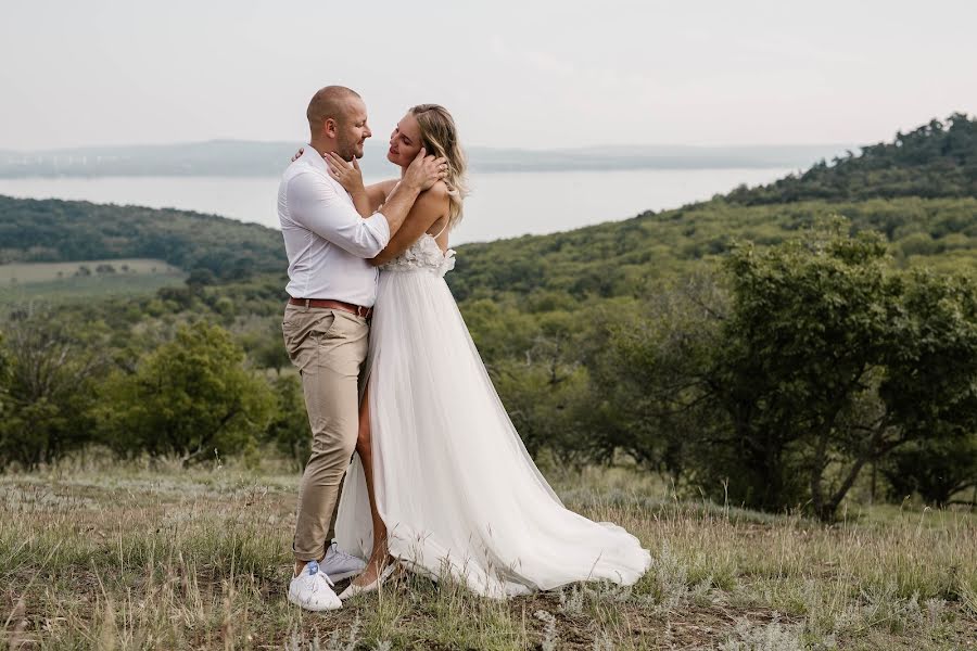 Fotógrafo de casamento Anita Dajka (dajkaanita19). Foto de 2 de outubro 2020