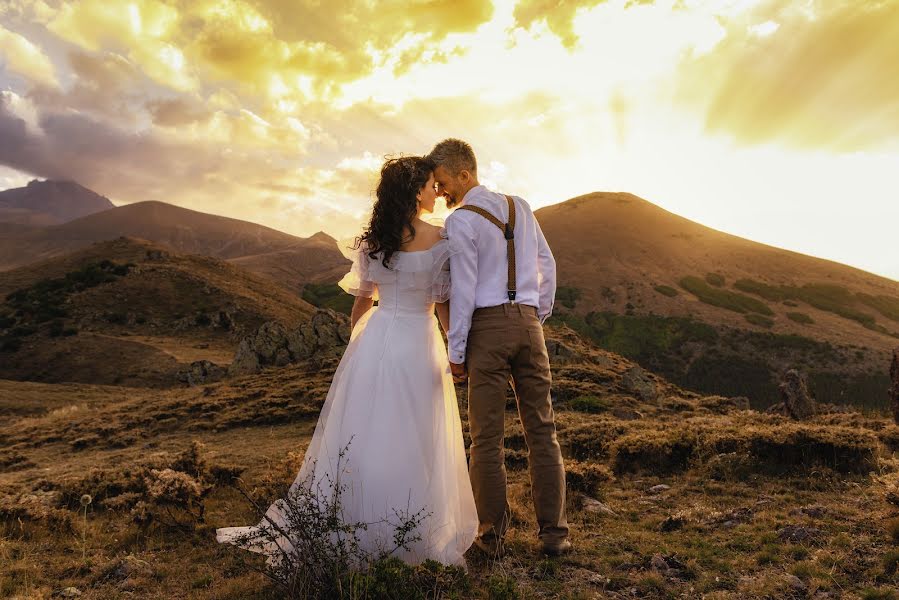 Fotografer pernikahan Özer Paylan (paylan). Foto tanggal 30 Juni 2022