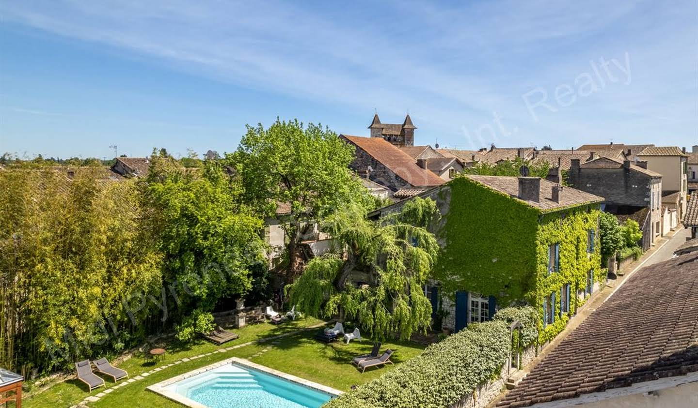 House with pool and terrace Villeréal