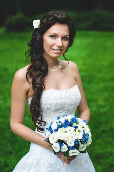 Photographe de mariage Irina Zubkova (retouchirina). Photo du 19 mars 2014