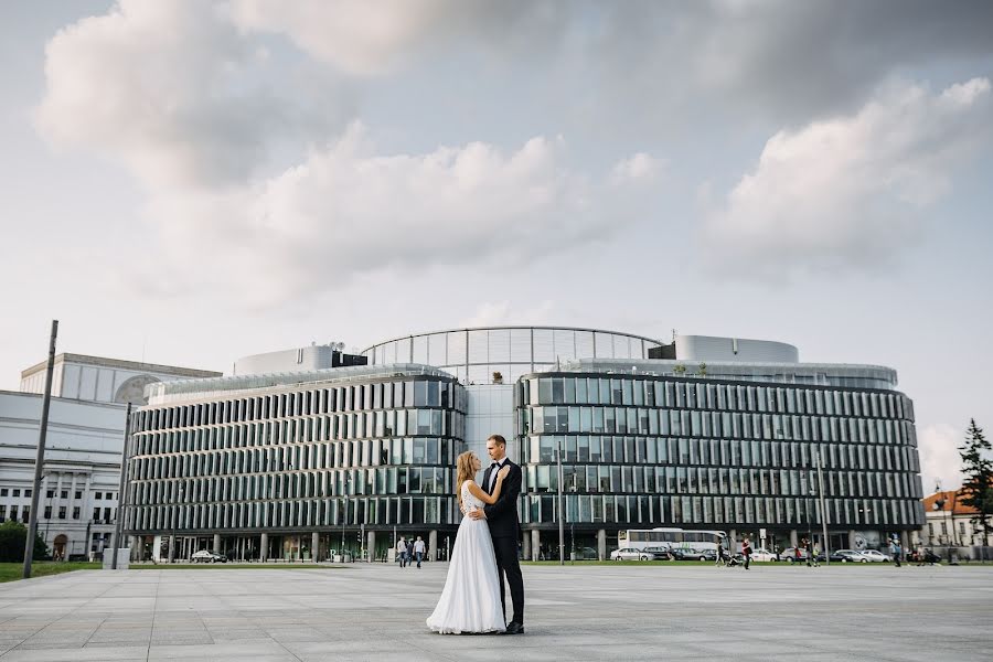 Photographe de mariage Michał W. (a-punto). Photo du 17 mars 2020