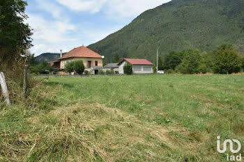 terrain à Tréminis (38)