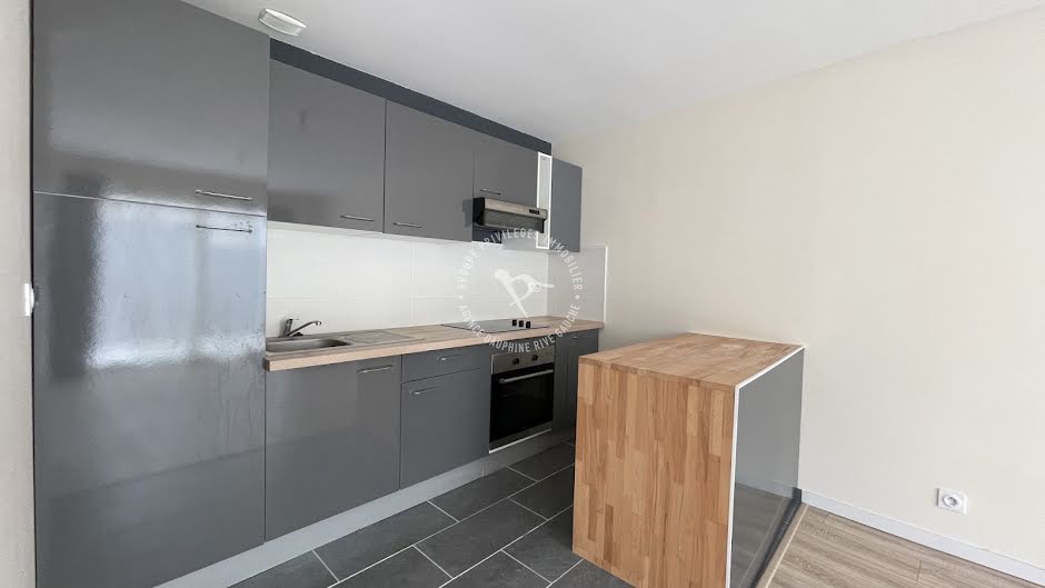 Location  maison 3 pièces 66 m² à Nantes (44000), 1 250 €