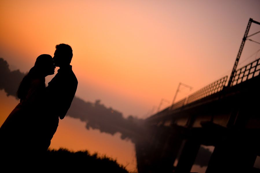 Fotógrafo de bodas Sarath Santhan (evokeframes). Foto del 13 de febrero 2017