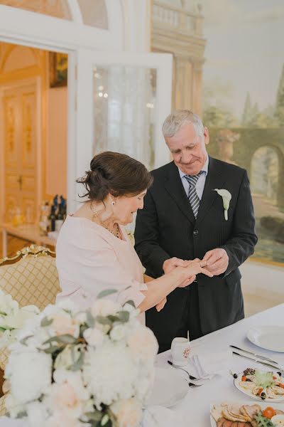 Wedding photographer Aleksandra Delovaya (nofunnybusiness). Photo of 4 August 2018