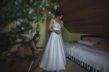 Wedding photographer Lucie Maceczková (luciemaceczkova). Photo of 22 October 2019