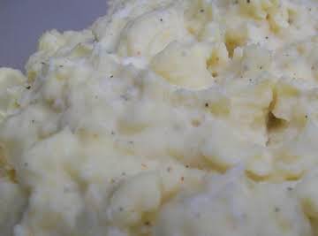 Creamy Cajun Potato Salad