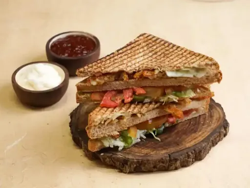 Paneer Chicken Tandoori Sandwich