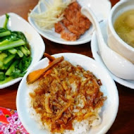 鬍鬚張魯肉飯(中壢環東店)