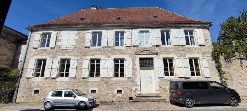 Vente maison 13 pièces 355 m² à Martel (46600), 550 000 €